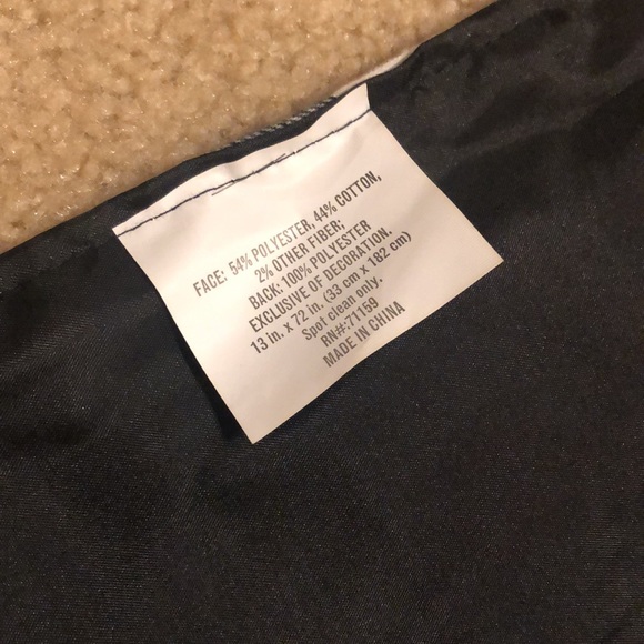 Buffalo Check Table Runner - Picture 3 of 3